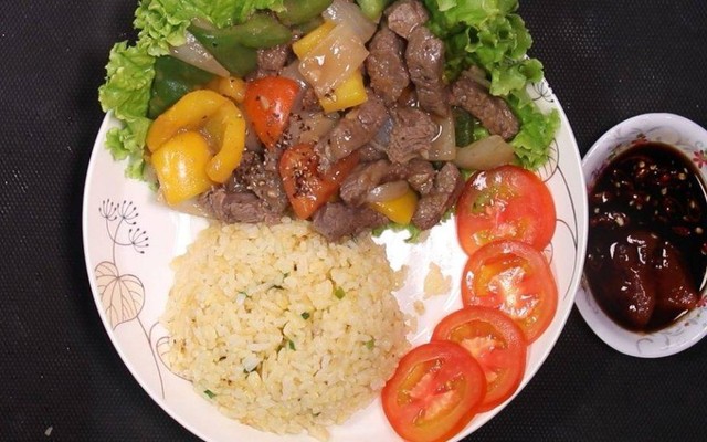 Bò Nhà Bin - Nui Xào Bò & Cơm Chiên Bò - Bông Sao