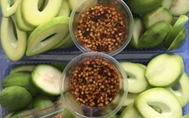 Dừa Xiêm Bến Tre, Nước Ép & Xoài Cóc Bao Tử - Minh Hằng