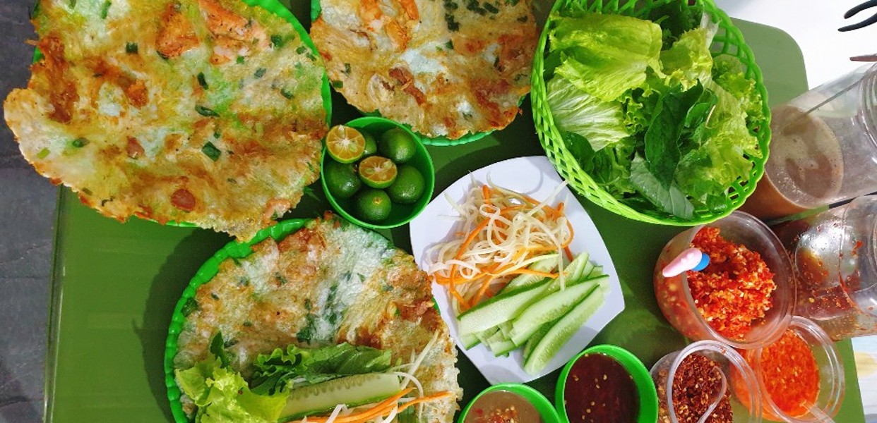 Bánh ép dẻo Huế – Món ăn vặt dân dã làm say lòng thực khách