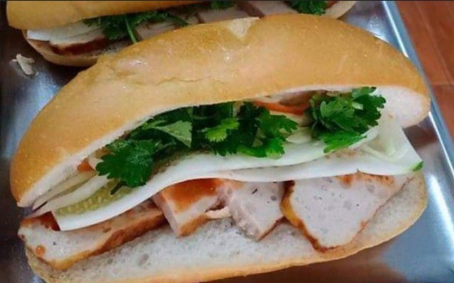Bánh Mỳ Chả Nóng Dũng Hạnh - 6 Hoàng Công Chất
