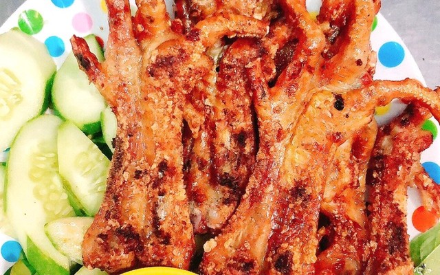 Chân Gà Nướng & Ăn Vặt Ngoc Nu - 28/27/11B Phan Tây Hồ