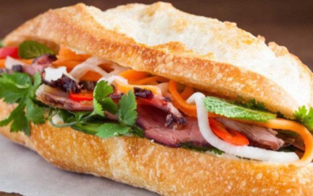 Bánh Mì, Xôi Mặn & Bún Nem Nướng Hải Phong