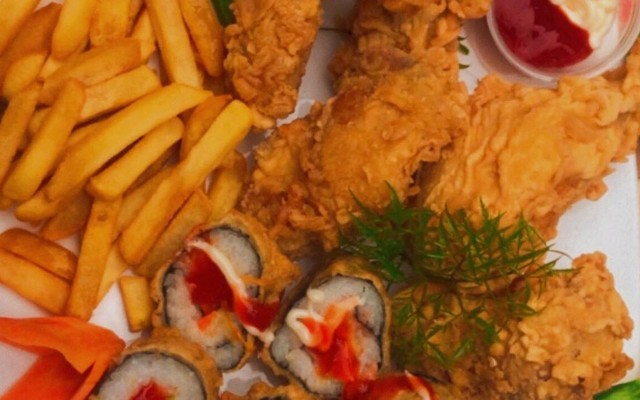 Fresh Sushi & Chicken Deli - Đồ Ăn - Bát Khối