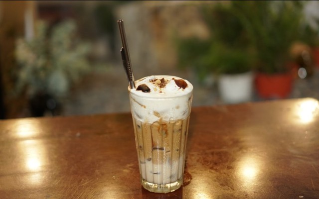 Hoang - Cafe And Tea - Lê Văn Sỹ