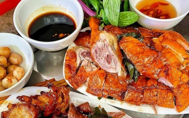 Lẩu Vịt 138 - Vịt Quay - Phố Tân Khai