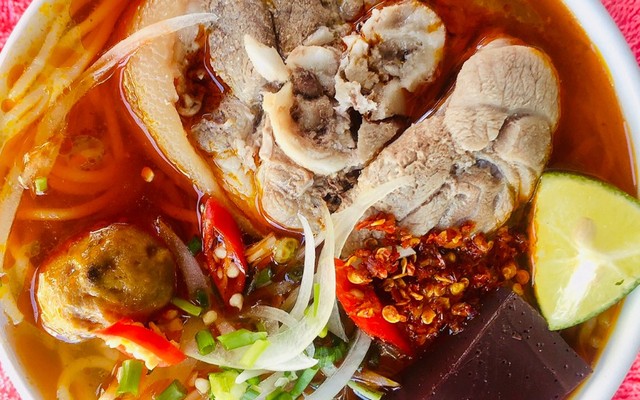 Bún Bò Hoành Lê - Thái Thị Bôi