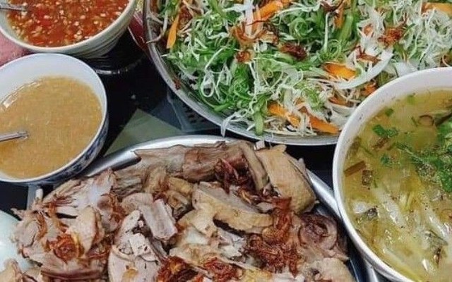 Quán Vịt Cỏ - 110/3 Nguyễn Hữu Thọ