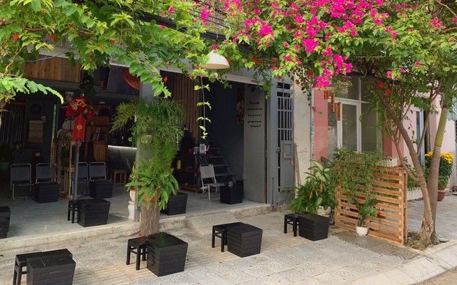 Dưới Hiên Nhà - 30 Mỹ Đa Đông 12