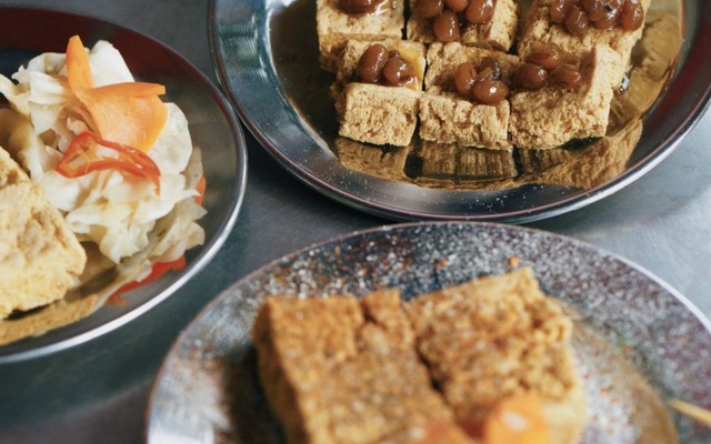 Đậu Hủ Thúi Đài Loan 332 - Âu Cơ