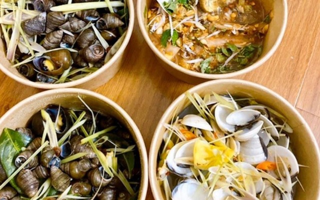 Luyến Ốc Nhà Hàng - Bùi Quốc Khái