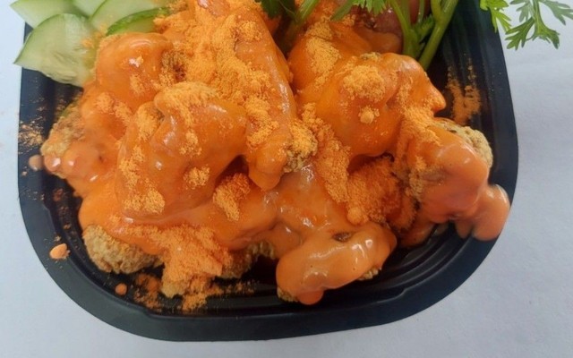 HUYÊN BÉO - HAMBURGER & GÀ VIÊN