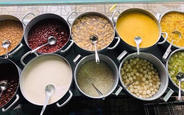 Chè Cung Đình Huế - Máng Nước