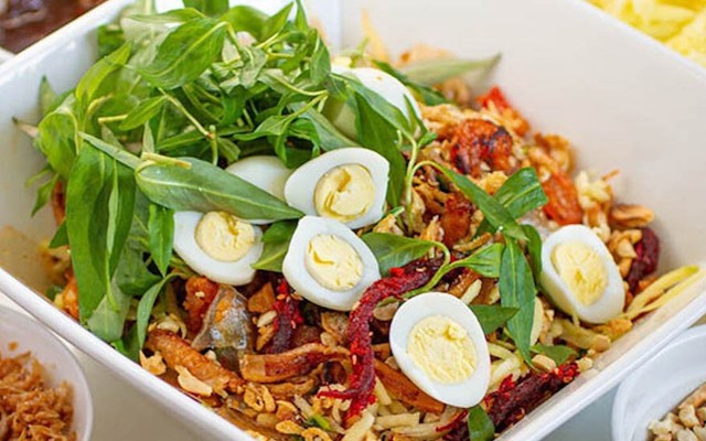 Chú Vũ - Bánh Tráng Trộn - Hòa Hưng