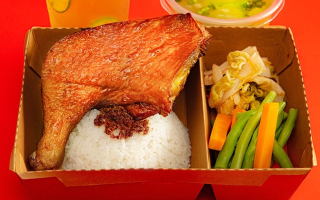 Cơm Bà Nấu - Cơm Sườn & Cơm Gà - Trần Hưng Đạo