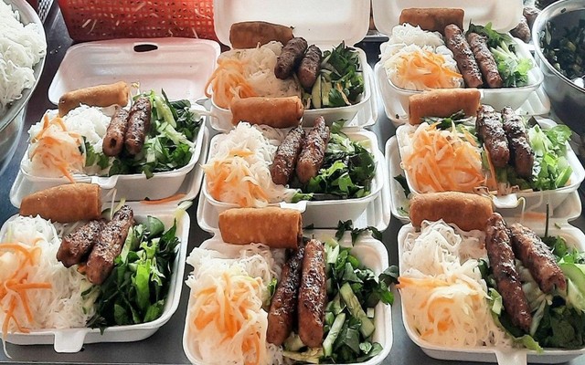 Bún Thịt Nướng Anh Thư - Bún Nem Nướng - Ngã 3 Bông Sao (Không Chi Nhánh)