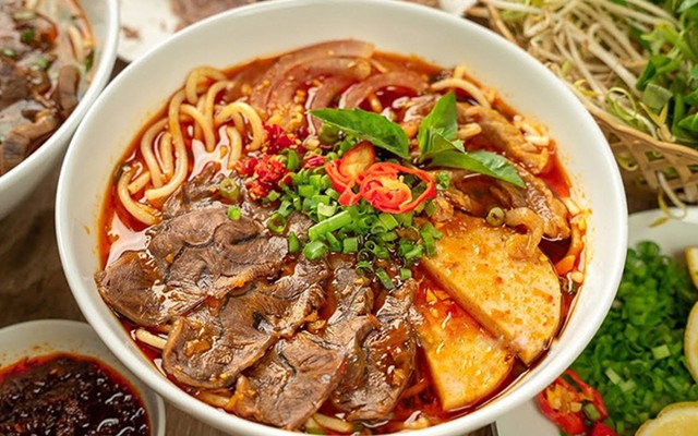 Quán Bà 10 - Bún & Mì Quảng - Hà Huy Giáp