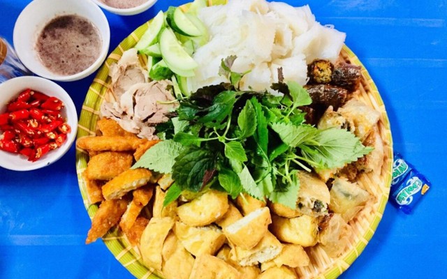 Bún Đậu Cô Vân 43 Văn Hương - Bún Đậu Mắm Tôm - 43 Ngõ Văn Hương Tôn Đức Thắng