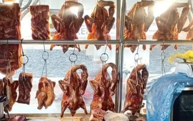 Phương Vinh - Bánh Mì - Quang Trung