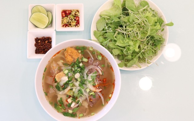 Cá Bống Huế - Bún Bò Huế - Tân Sơn Nhì