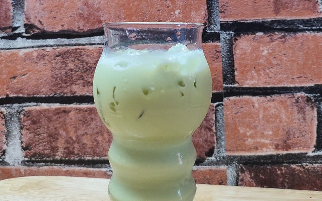 Maldives Brotherhood - Trà Chanh - 32 Long Biên 1