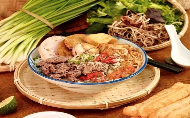 Bếp Minh Đức - Bún Riêu Cua Tóp Mỡ - Xuân La