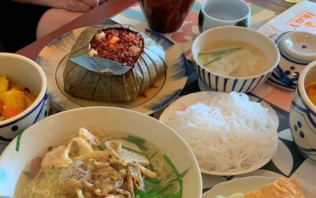 Ẩm Thực Chay Hoa Y - Đường Số 9