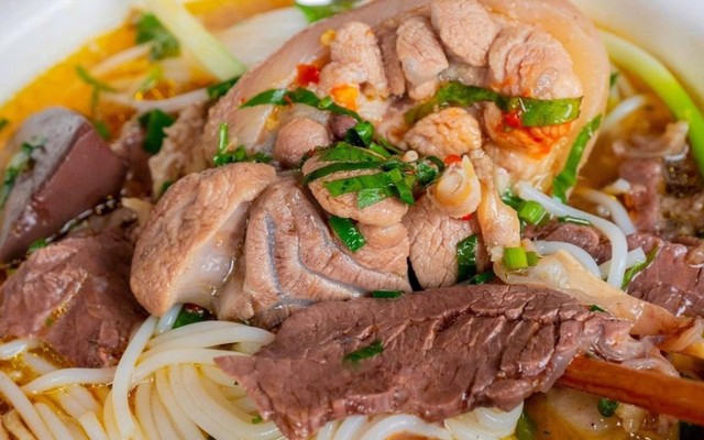 Quán Ăn Thuỷ Trúc - Bò Beefsteak & Bún Bò - Chu Văn An