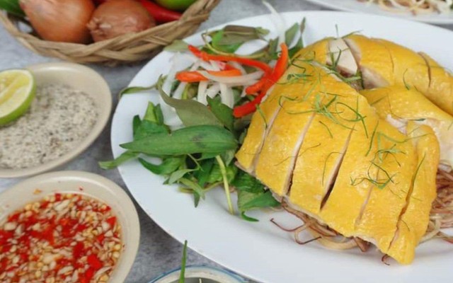 Gà Ta Vịt Đồng An Vy - 879 Nguyễn Ảnh Thủ