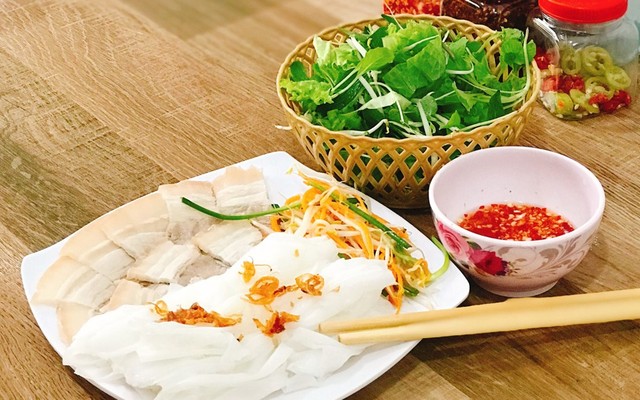 Quán Tám Sáu - Bánh Ướt & Cháo Gà - Mai Thúc Loan