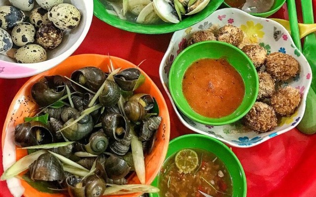 Ốc Phan Thị - Triều Khúc