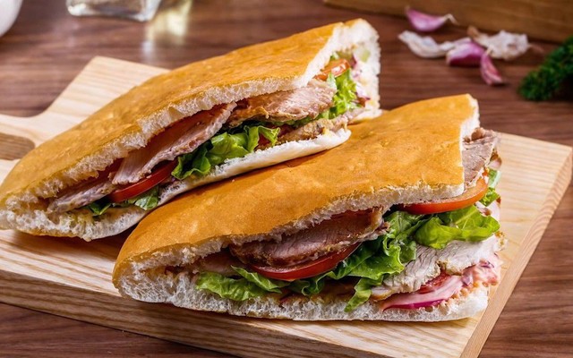 Tiệm Cô Thúy - Bánh Mì & Trà Chanh - Vĩnh Quỳnh