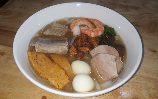 THÀNH VN - Bún & Mì Hải Sản - Phú Thuận