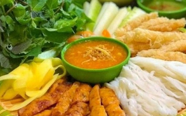 Nem Nướng Nha Trang & Mỳ Trộn - 73 Nguyễn Trãi