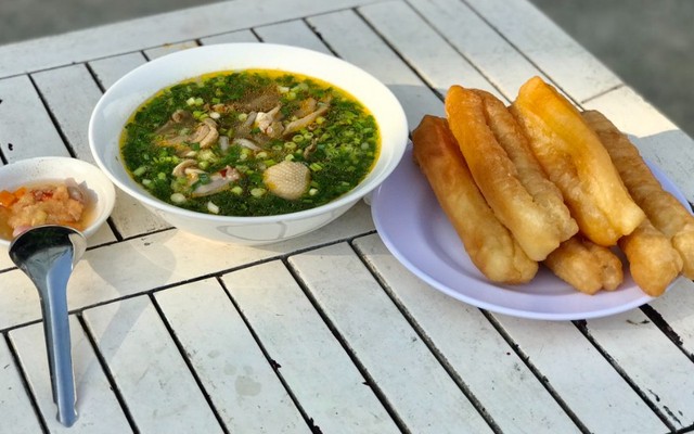 Tiệm Ăn Malifarm - Cơm Gà, Bánh Canh Vịt & Mỳ Quảng