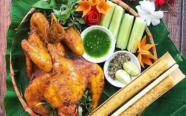 Quán Nướng Hai Phương - Gà Nướng Cơm Lam - Đường 26 Tháng 3