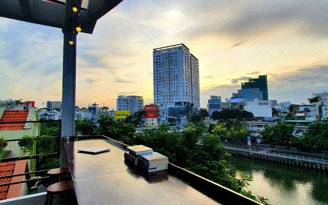 Sáp - Coffee - Cao Thắng