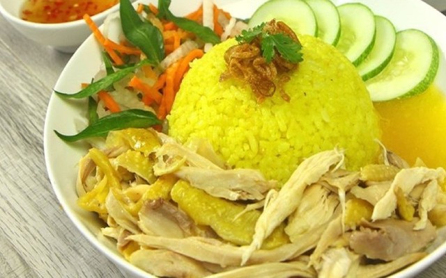 Cơm Gà Cô Năm - Ăn Trưa - 836 Ngô Quyền