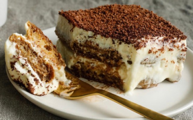 MINT Sweet House - Cakes & Drinks - Đặng Dung