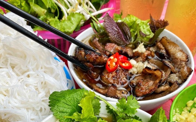Bún Chả Chấm Chan - 3 Phan Đăng Lưu