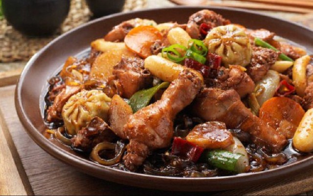 Tiểu Trúc Quán Việt Hàn Food - Gà Bắp Củ & Ăn Vặt