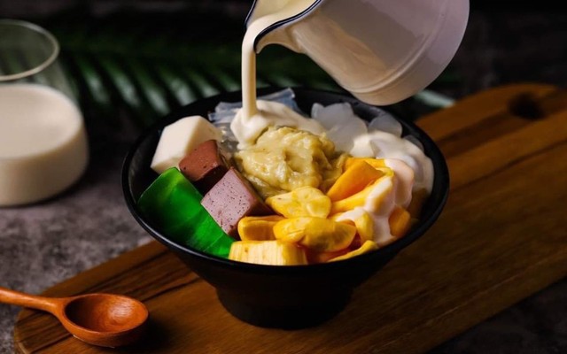 Chè Ngọc - Chè Sầu, Dừa Dầm & Cơm Tấm Sài Gòn - Đinh Nhật Tân