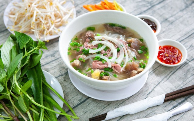 Phở Ông Già Since 1970 - Phạm Văn Hai