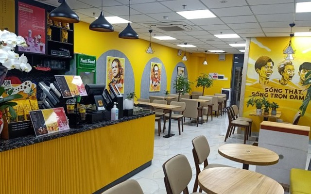 Cafe Ông Bầu Him Lam Q7  - Hoàng Trọng Mậu