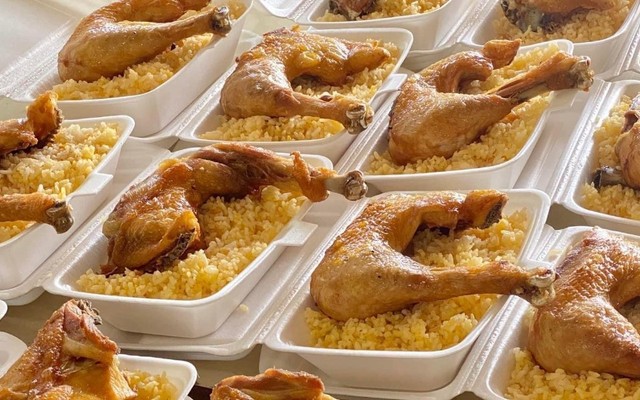 Cơm Gà Vân - Gà Chiên Giòn - 174 Trần Đại Nghĩa