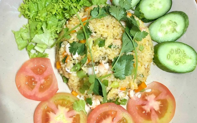 Cơm Gà Xối Mỡ Hoàng Gia - Phạm Văn Chiêu