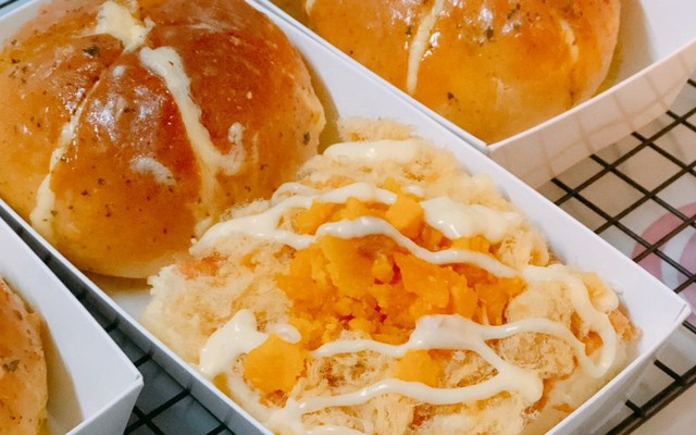 Snowy Cake - Bông Lan Trứng Muối, Sữa Chua & Panna Cotta