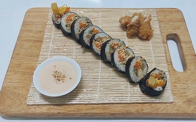 Bếp Nhà - Cao Bá Nhạ