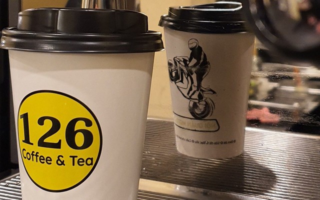126 Coffee & Tea - Cách Mạng Tháng 8