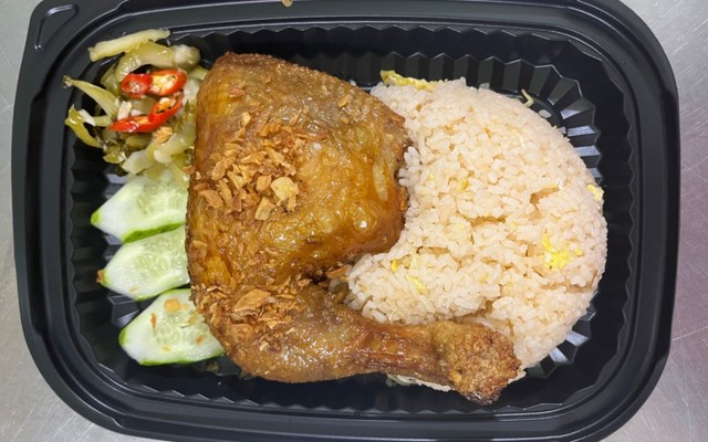 Cơm Gà Xối Mỡ Chú Ba - Tân Hương