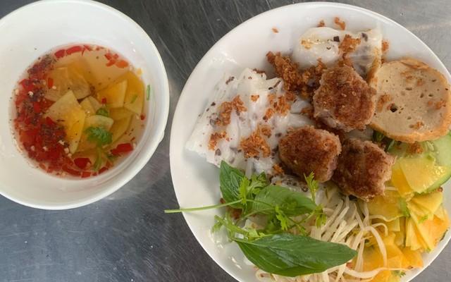 Bánh Cuốn Nóng Hương Vị Xưa - Đồ Ăn  - 7/14 Khu Phố Bình Phước A